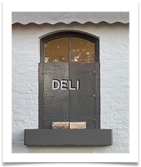 Deli Closed - Chris Berg